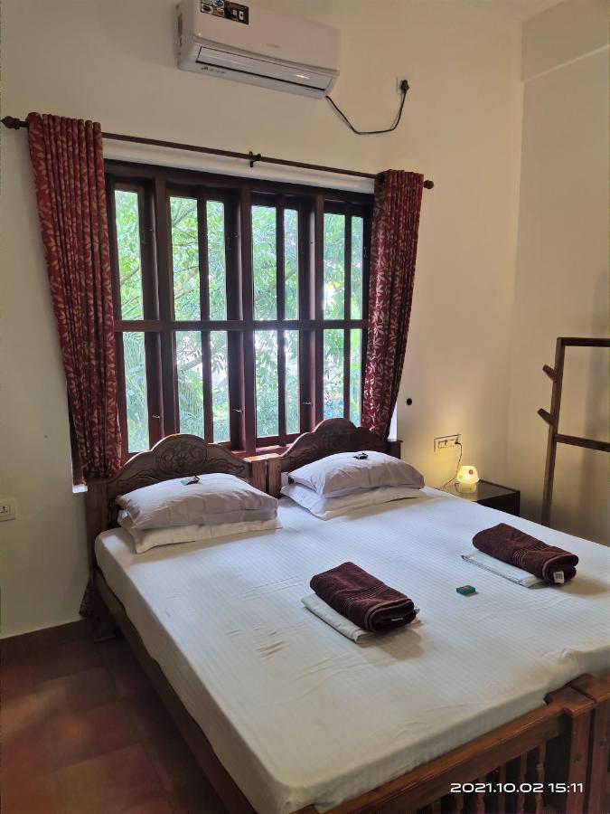 Neela Waters - Beach Home Alappuzha Exterior foto
